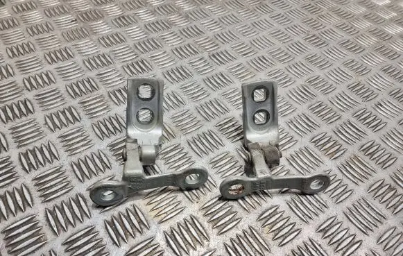 Front door hinge set
