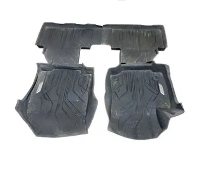 Chevrolet Equinox Car floor mat set 84640933 84639808 84325551