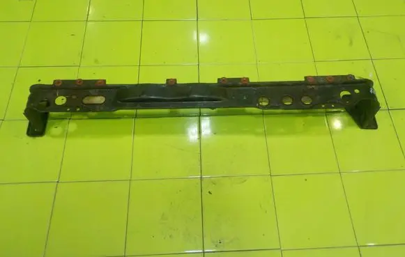 Ford Focus Front bumper support beam 