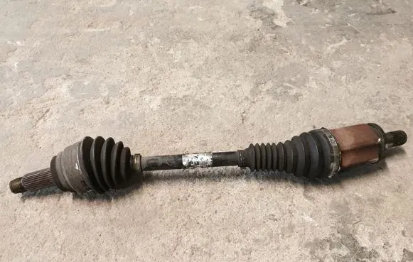 BMW X5 E70 Front driveshaft 7622913