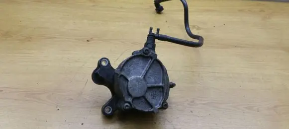 Vacuum pump