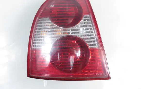 Volkswagen PASSAT B5.5 Rear/tail lights 3B5945257B
