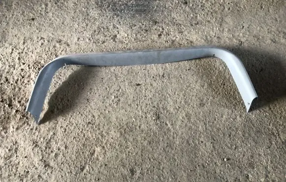 KIA Sorento Tailgate/trunk upper cover trim 