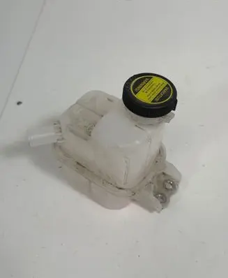 Toyota C-HR I Coolant expansion tank/reservoir 