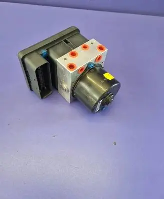Ford Kuga I ABS Pump 9V412C405AB 10096001383