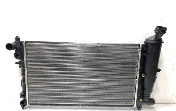 Peugeot 106 Coolant radiator 1301HX 1301HZ REPLACEMENT