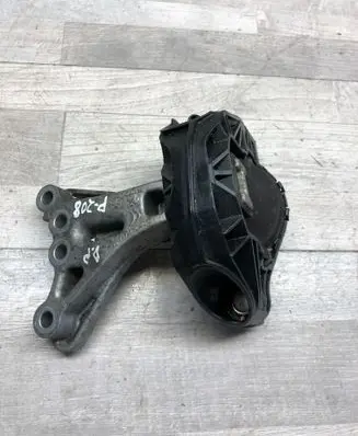 Peugeot 208 Engine mount bracket 9676780580 9676771080