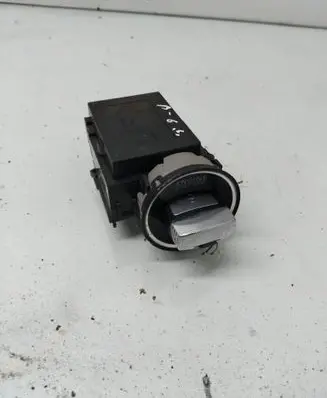 Volkswagen PASSAT B6 Ignition lock 3C0905843 3330 2415Q07S