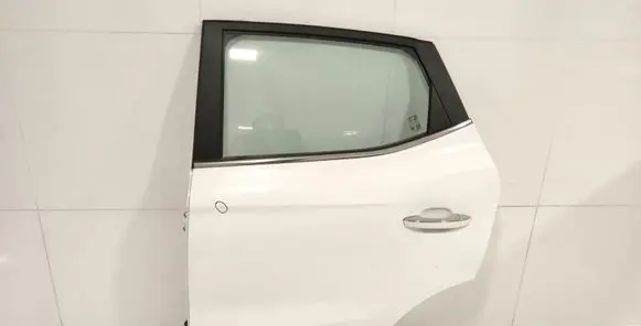 MG ZS Rear door 