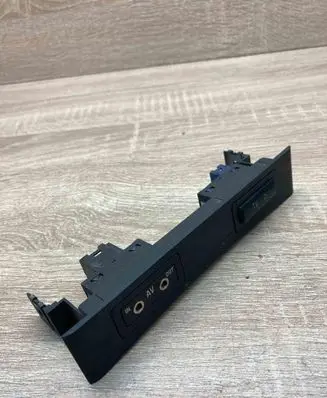 BMW X5 E53 AUX in-socket connector 8368345 8363346