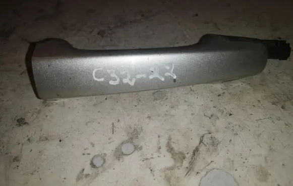 Volvo C30 Front door exterior handle 30753785 C3222