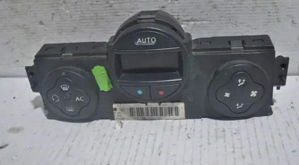 Renault Megane II Climate control unit 69340005