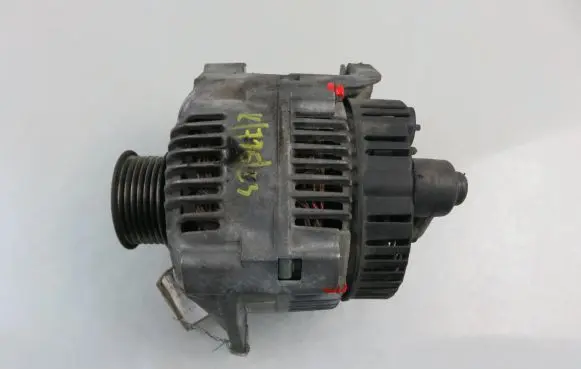 Renault Laguna I Generator/alternator 7700424582