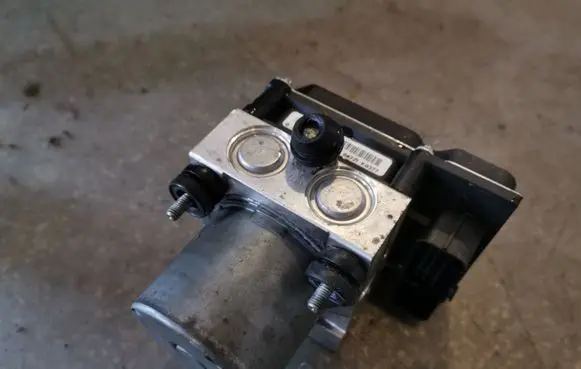 Audi A6 S6 C6 4F ABS Pump 0265235103 4F0614517AA 4F0910517AD