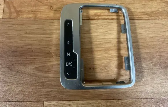 Volkswagen Touareg II Gear shifter surround trim plastic 7P1713203E