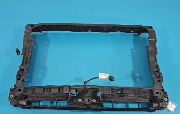 Volkswagen PASSAT B8 Radiator support slam panel 3G0805588N IMPRK1570804