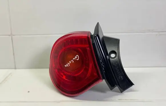 Alfa Romeo Giulietta Rear/tail lights 50513613