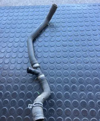 Mercedes-Benz CLA C117 X117 W117 Engine coolant pipe/hose A2468302896 6254121518
