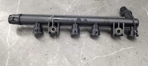 Fiat Panda II Fuel main line pipe 32190183