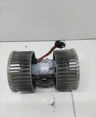 BMW X3 E83 Heater fan/blower F9924