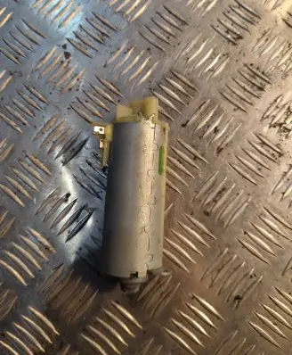 Audi A8 S8 D3 4E Seat adjustment motor 198392104 201208S 130002530