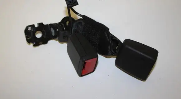 Audi A4 S4 B9 Rear seatbelt buckle 8W0857739D
