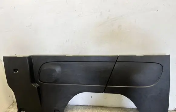Renault Trafic III (X82) Other trunk/boot trim element