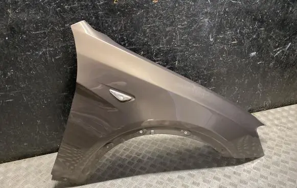 BMW X3 F25 Fender