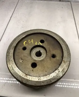 Audi A6 S6 C4 4A Crankshaft pulley