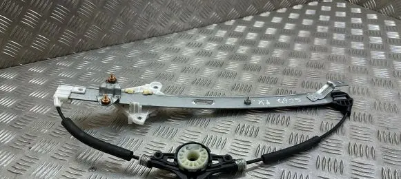Mazda 6 Front window lifting mechanism without motor