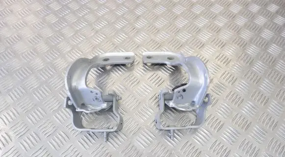 Audi Q5 SQ5 Tailgate/trunk/boot hinge 8R0827299A 8R0827300A