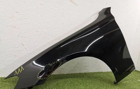 Mercedes-Benz E W213 Fender A2138810101