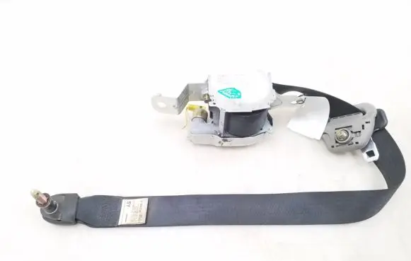 Nissan Pathfinder R51 Front seatbelt