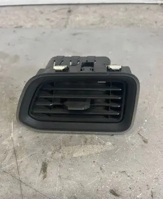 Renault Master III Dashboard air vent grill cover trim 687517173R