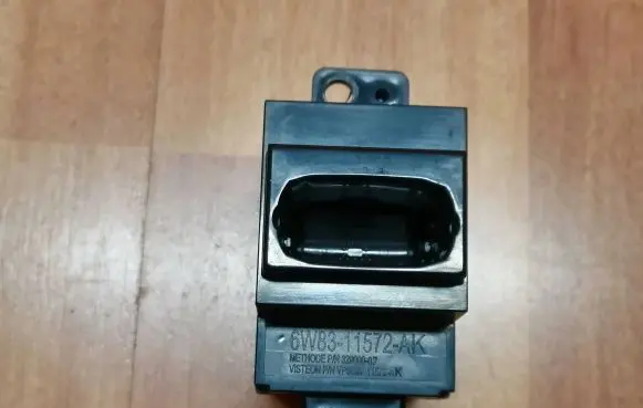 Jaguar XF X250 Ignition key card reader 6W8311572AK