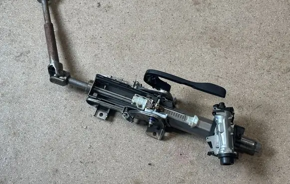 Seat Leon (5F) Steering wheel axle 5Q1419502BA 5Q1905865A