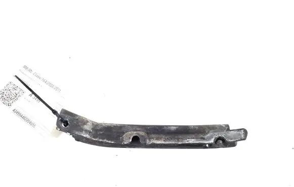 Mercedes-Benz ML W164 Front bumper mounting bracket A1648800314