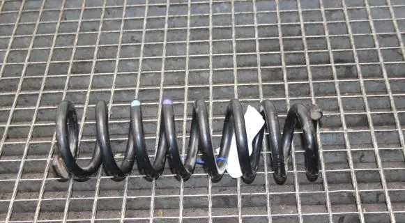 Lexus IS III XE30 Rear coil spring