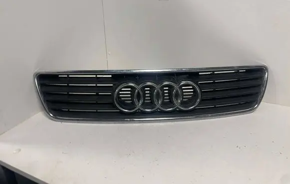 Audi A6 S6 C4 4A Front grill 4A0853651C