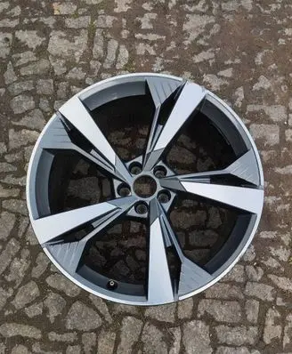Audi e-tron R21 alloy rim 4K2601025H