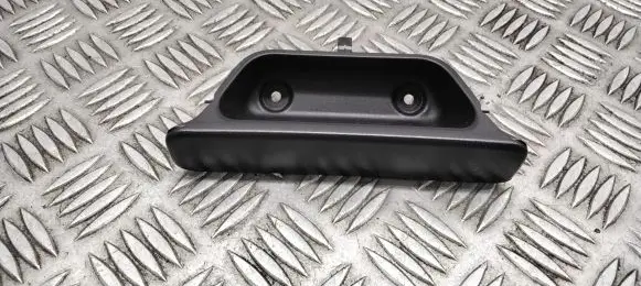 Volvo V70 Tailgate trunk handle TEW000719