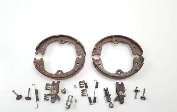 Nissan Murano Z51 Handbrake/parking brake pads 
