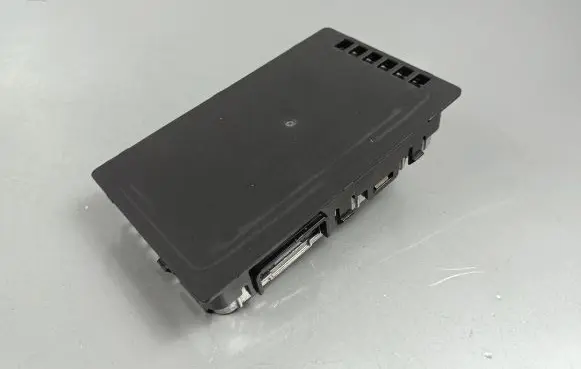 Hyundai Tucson IV NX4 Wireless charging module 95560N7000