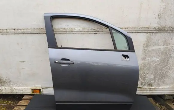 Opel Mokka Front door
