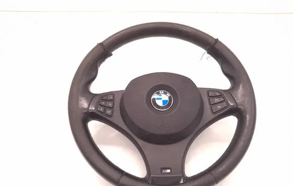 BMW X3 E83 Steering wheel 3455483 32303455483 32306884669