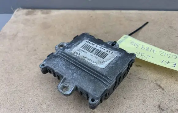 BMW 5 E60 E61 Headlight ballast module Xenon 7189312 63127189312 63126941634