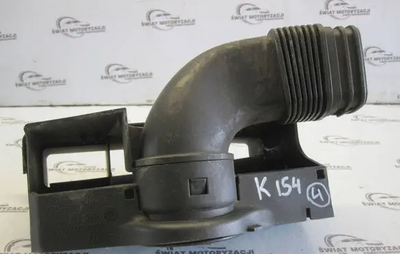 Volkswagen Golf V Air intake duct part 1K0805962