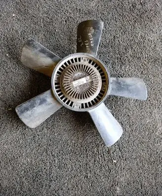 Opel Omega B1 Fan impeller 90128500