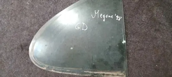 Renault Megane I Rear vent window glass 