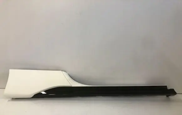 Ferrari SF90 Stradale Sill 796555